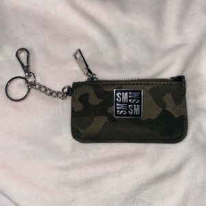 Steve Madden camo card holder/key chain